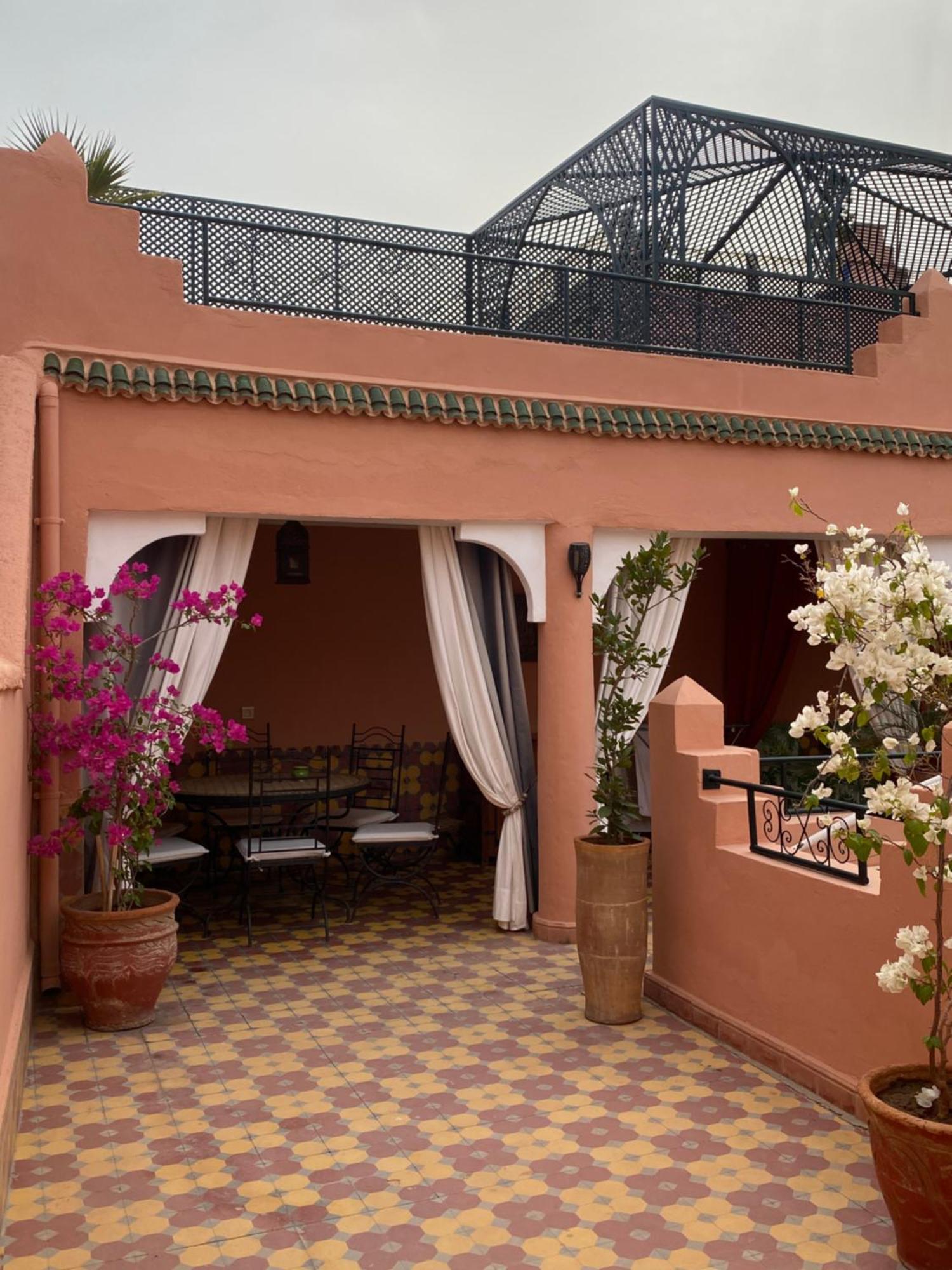 Dar Sarah-Marrakech, riad authentique idéalement situé. Marrakesh Exterior foto