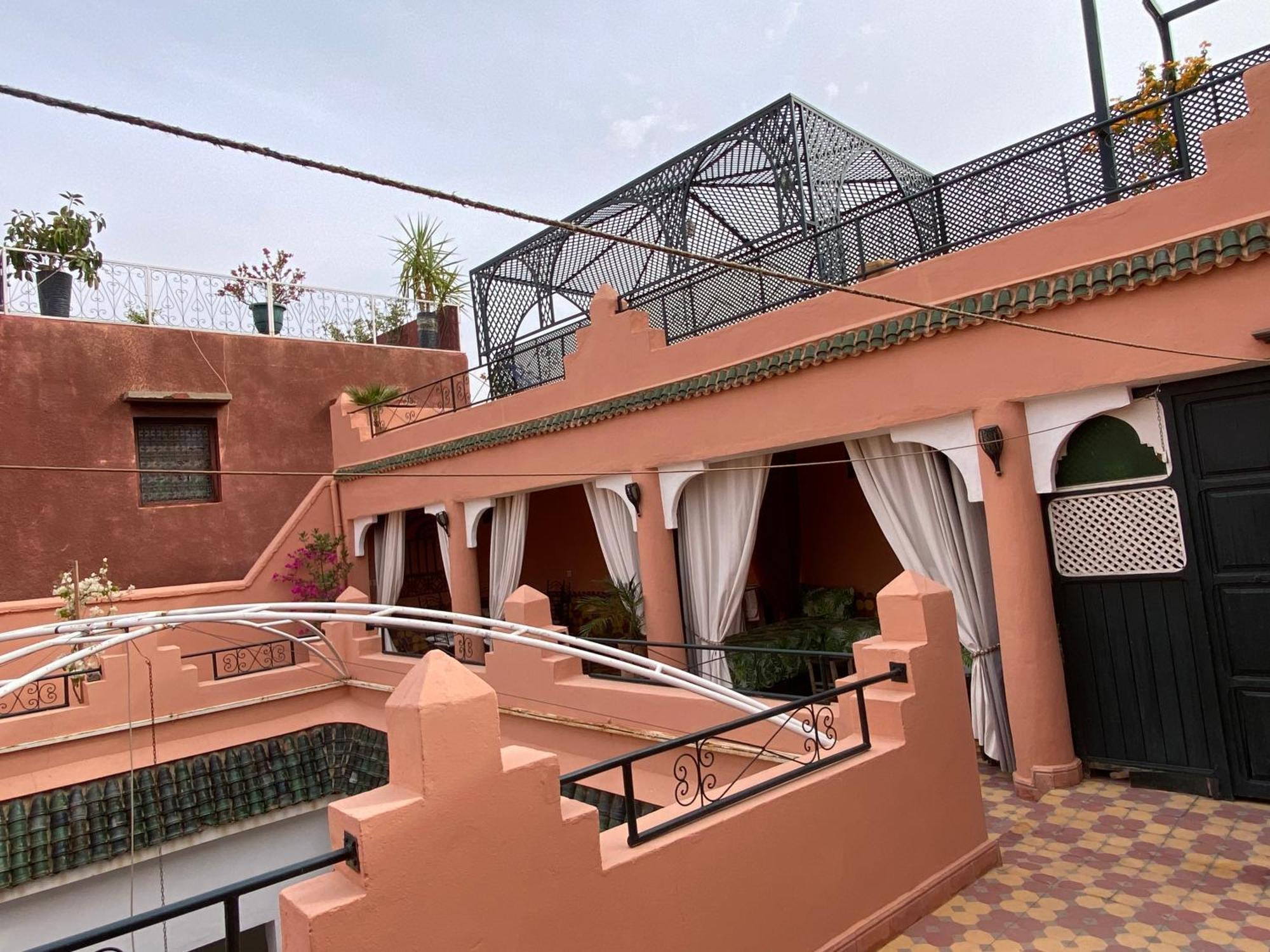 Dar Sarah-Marrakech, riad authentique idéalement situé. Marrakesh Exterior foto