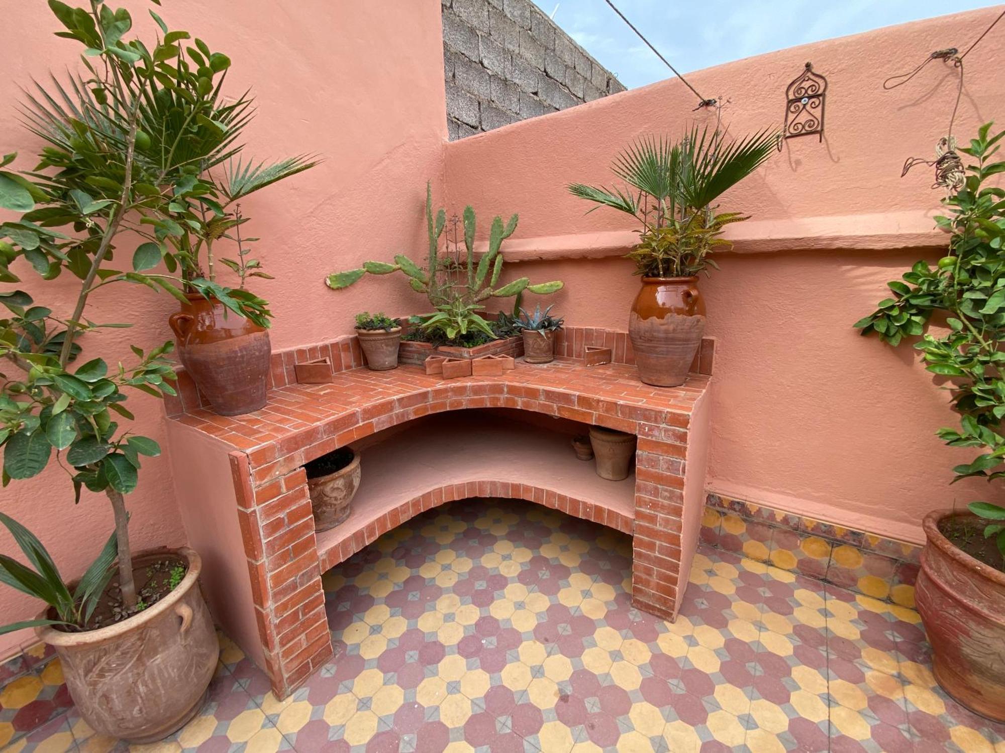 Dar Sarah-Marrakech, riad authentique idéalement situé. Marrakesh Exterior foto